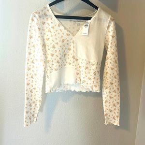 American Eagle multi-patterned waffle knit tight long sleeve crop top.
